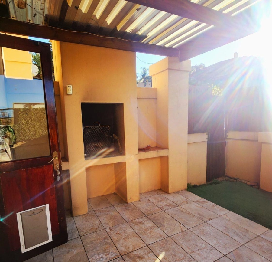 2 Bedroom Property for Sale in Bassonia Gauteng