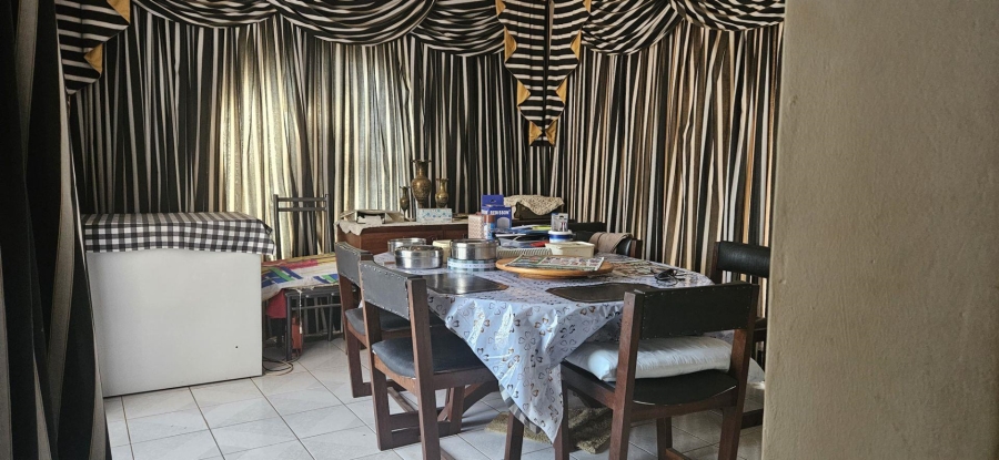 3 Bedroom Property for Sale in Laudium Ext 3 Gauteng