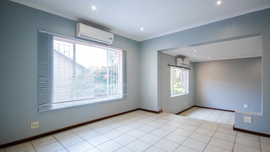 To Let 5 Bedroom Property for Rent in Garsfontein Gauteng
