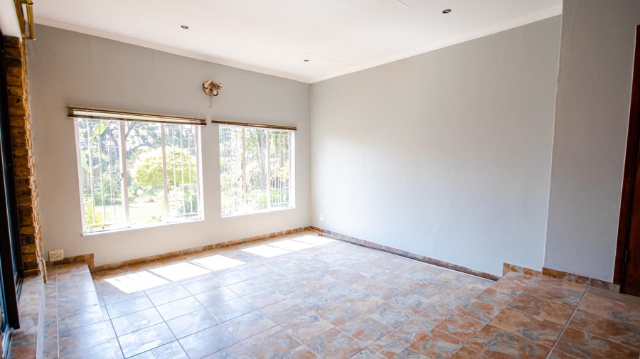 To Let 5 Bedroom Property for Rent in Garsfontein Gauteng