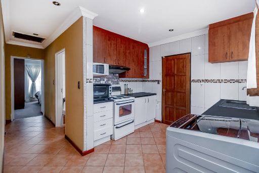 3 Bedroom Property for Sale in Goudrand Gauteng