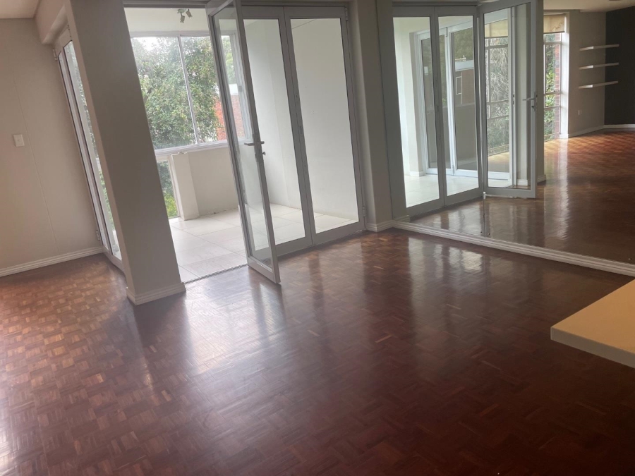 To Let 2 Bedroom Property for Rent in Illovo Gauteng