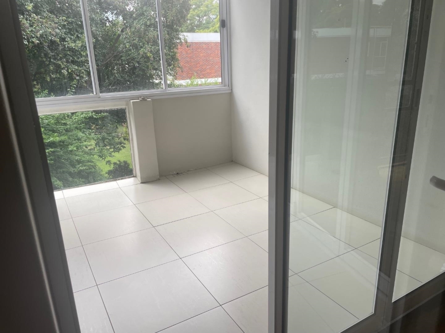 To Let 2 Bedroom Property for Rent in Illovo Gauteng