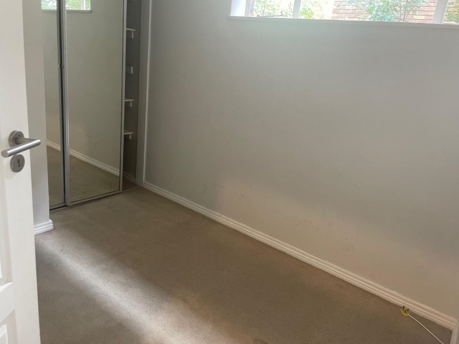 To Let 2 Bedroom Property for Rent in Illovo Gauteng