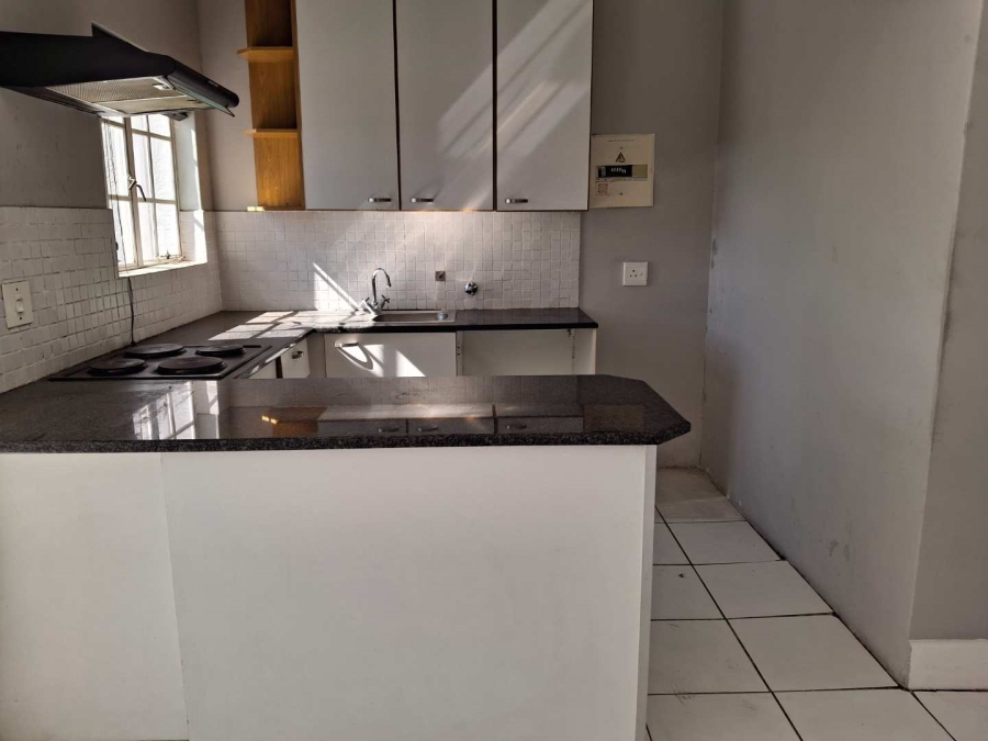 To Let 1 Bedroom Property for Rent in Morningside Gauteng