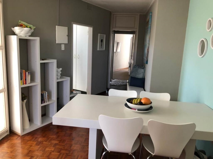 To Let 2 Bedroom Property for Rent in Illovo Gauteng