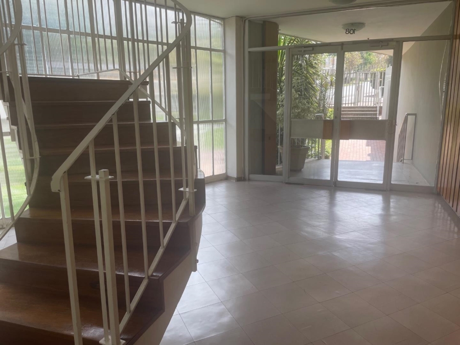 To Let 2 Bedroom Property for Rent in Illovo Gauteng