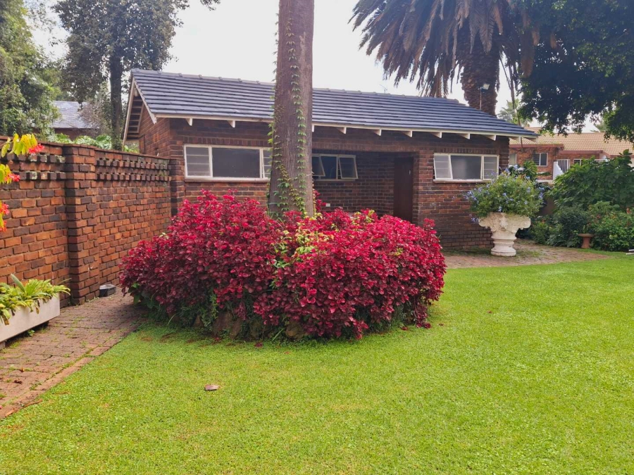 To Let 1 Bedroom Property for Rent in Sandown Gauteng