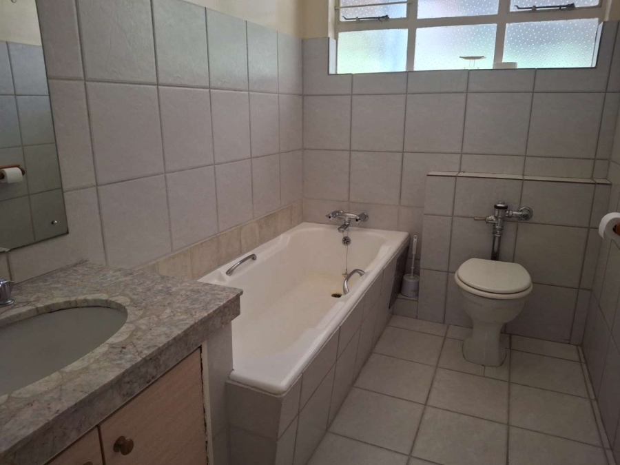 To Let 1 Bedroom Property for Rent in Sandown Gauteng