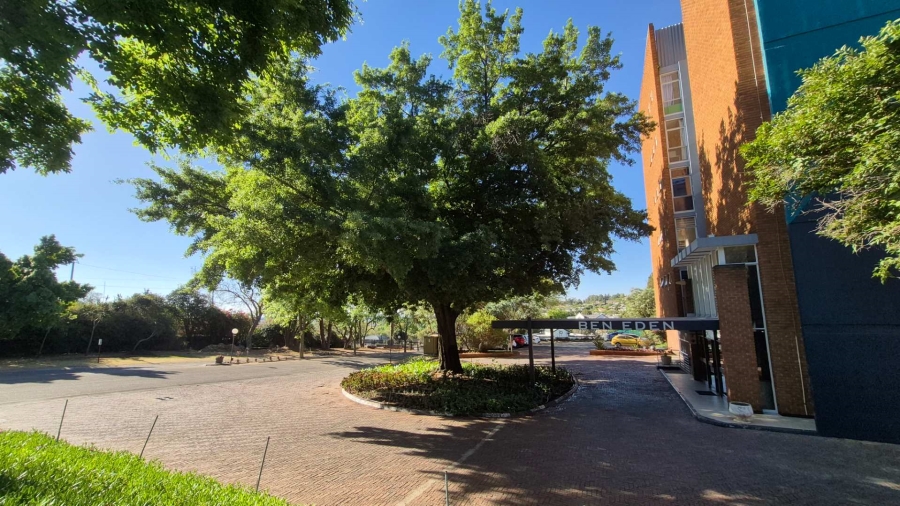 2 Bedroom Property for Sale in Parkmore Gauteng