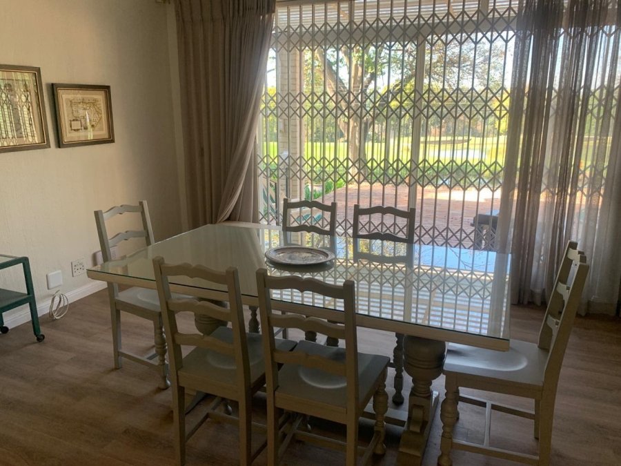To Let 3 Bedroom Property for Rent in Illovo Gauteng
