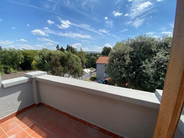 To Let 1 Bedroom Property for Rent in Rivonia Gauteng