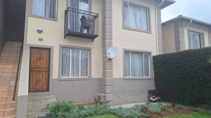 To Let 2 Bedroom Property for Rent in Ferndale Gauteng