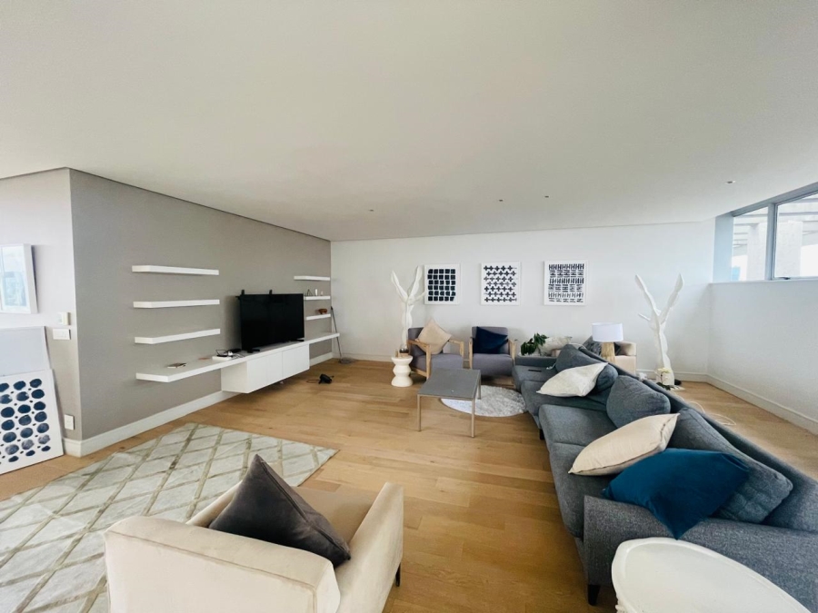 To Let 3 Bedroom Property for Rent in Sandown Gauteng