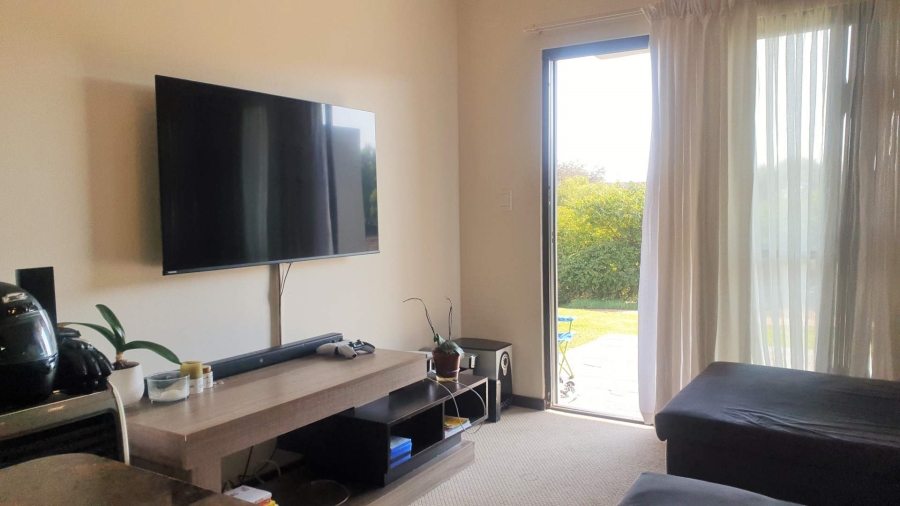 1 Bedroom Property for Sale in Jackal Creek Golf Estate Gauteng