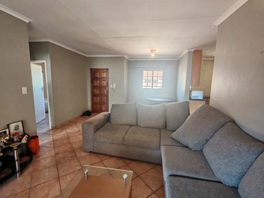 3 Bedroom Property for Sale in Rooihuiskraal North Gauteng