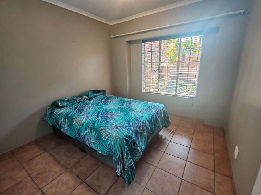 3 Bedroom Property for Sale in Rooihuiskraal North Gauteng