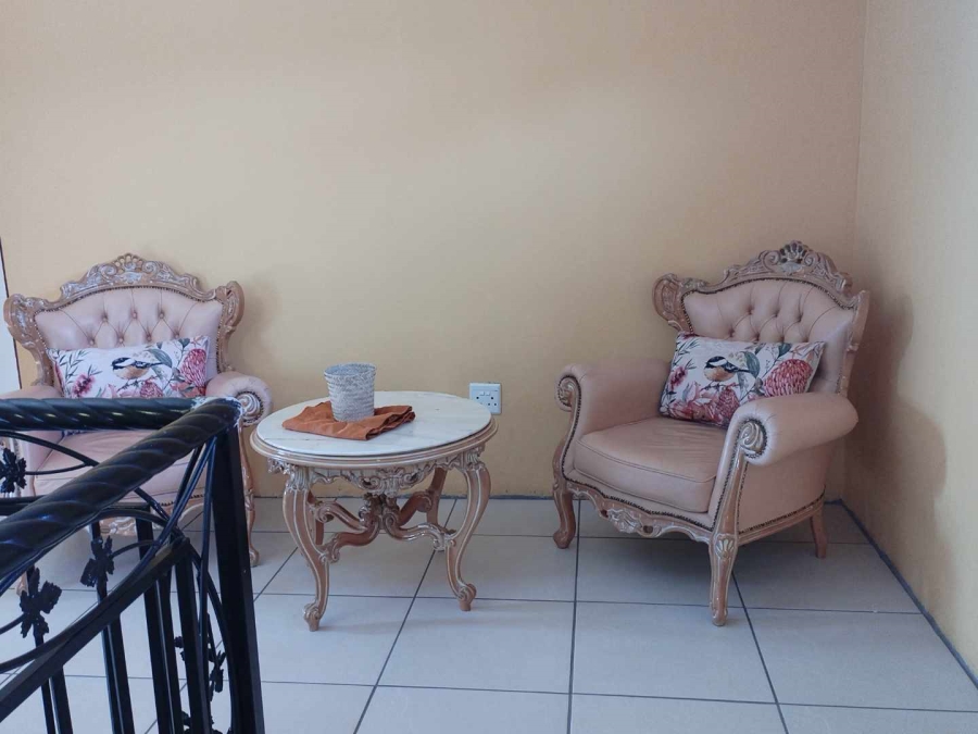 To Let 6 Bedroom Property for Rent in Silverton Gauteng