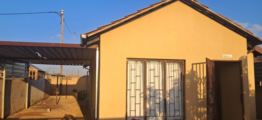To Let 3 Bedroom Property for Rent in Soshanguve WW Gauteng