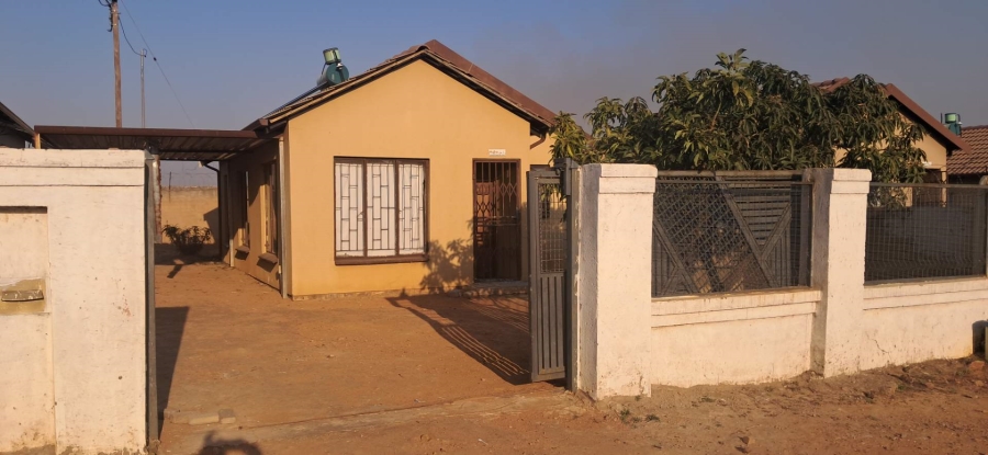 To Let 3 Bedroom Property for Rent in Soshanguve WW Gauteng