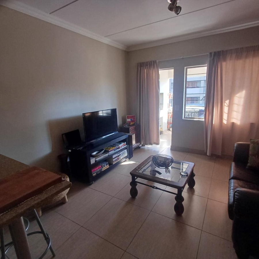 2 Bedroom Property for Sale in Moregloed Gauteng