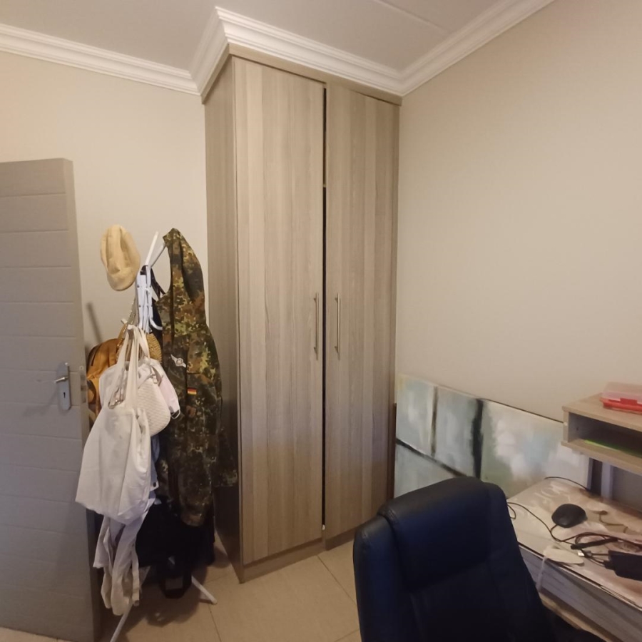 2 Bedroom Property for Sale in Moregloed Gauteng