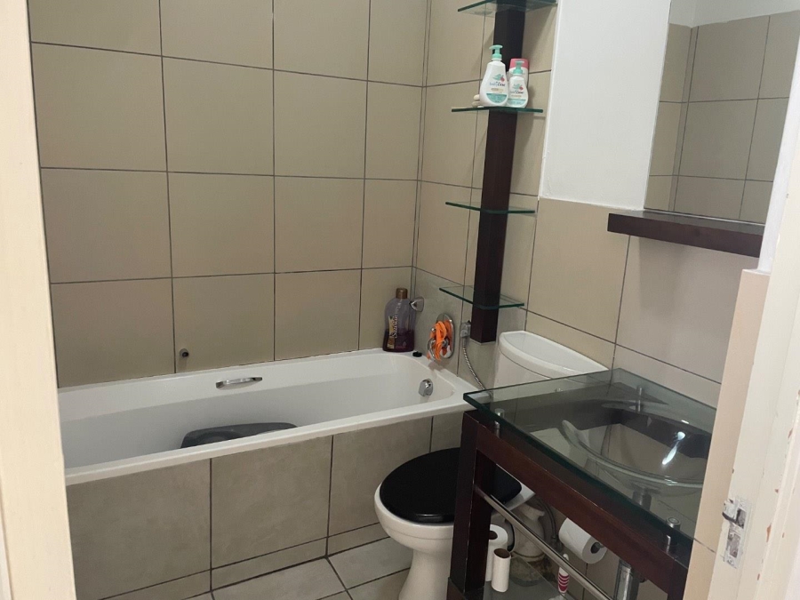 2 Bedroom Property for Sale in Jackal Creek Golf Estate Gauteng