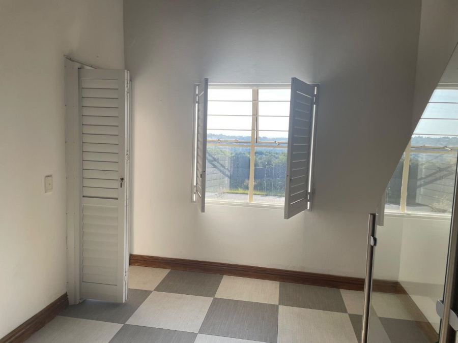 1 Bedroom Property for Sale in Sundowner Gauteng