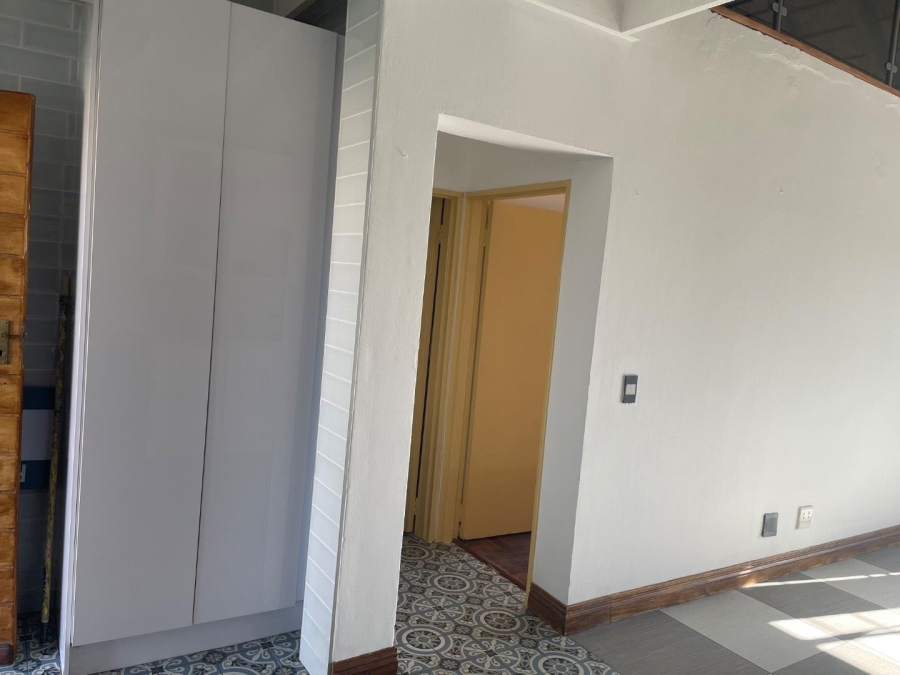 1 Bedroom Property for Sale in Sundowner Gauteng