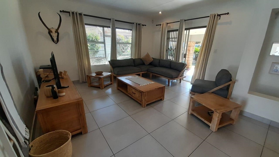 4 Bedroom Property for Sale in Glen Marais Gauteng