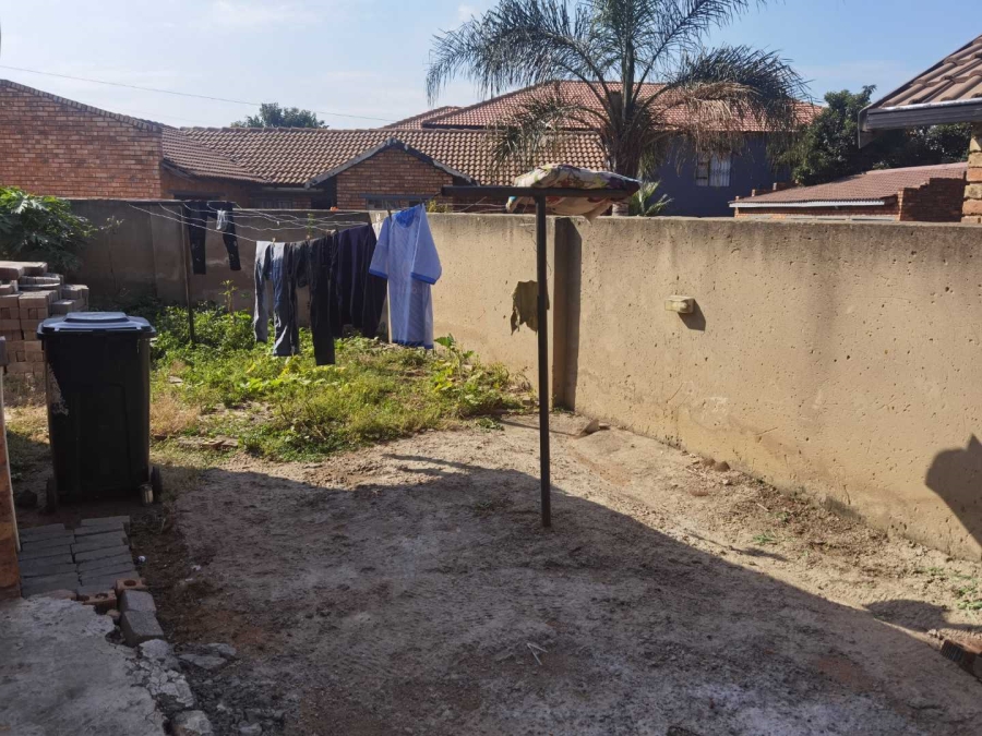 2 Bedroom Property for Sale in Norkem Park Gauteng