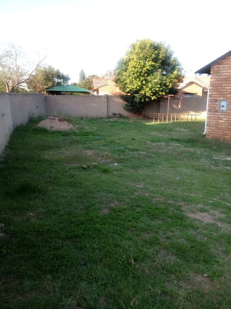 2 Bedroom Property for Sale in Norkem Park Gauteng