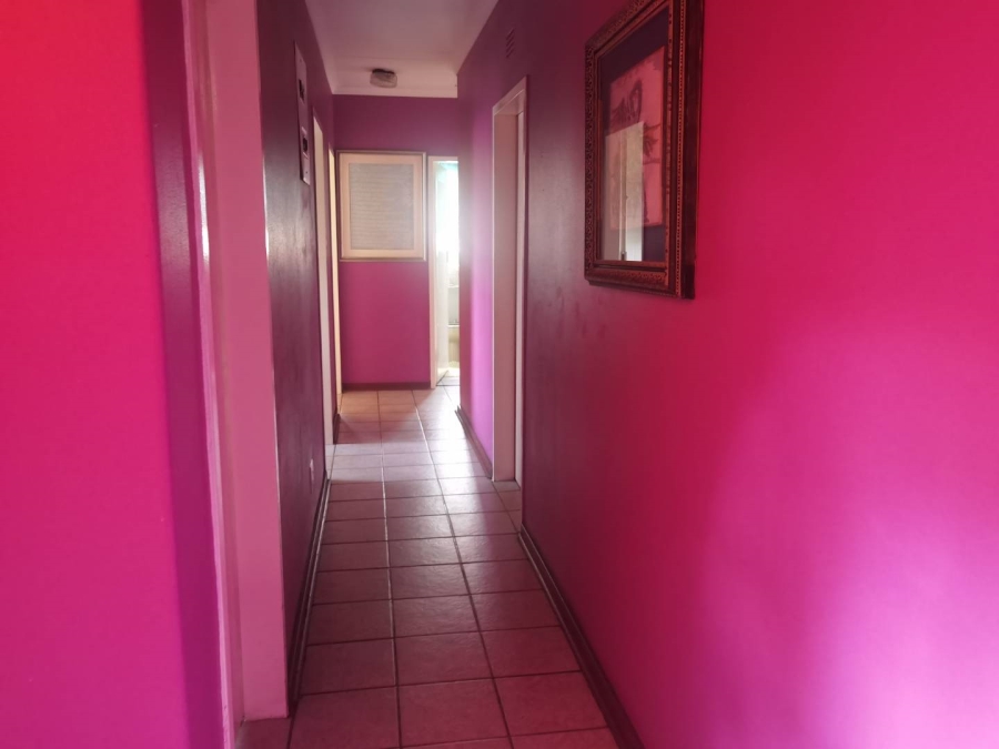 4 Bedroom Property for Sale in Birchleigh Gauteng