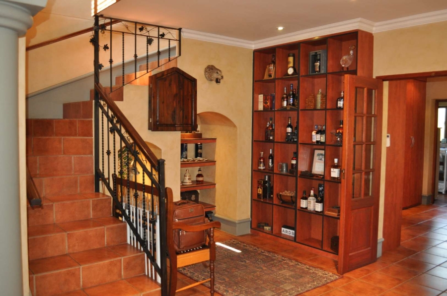 2 Bedroom Property for Sale in Olympus Gauteng