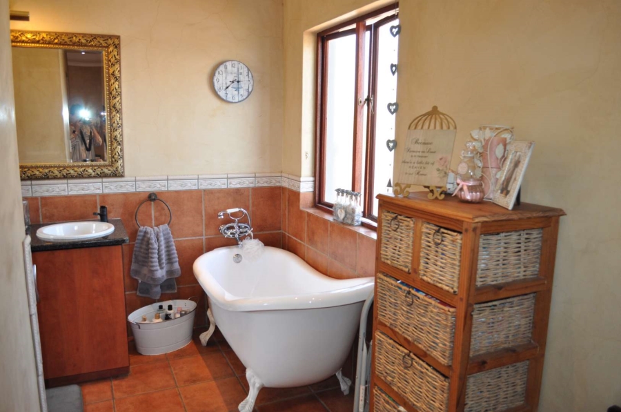 2 Bedroom Property for Sale in Olympus Gauteng