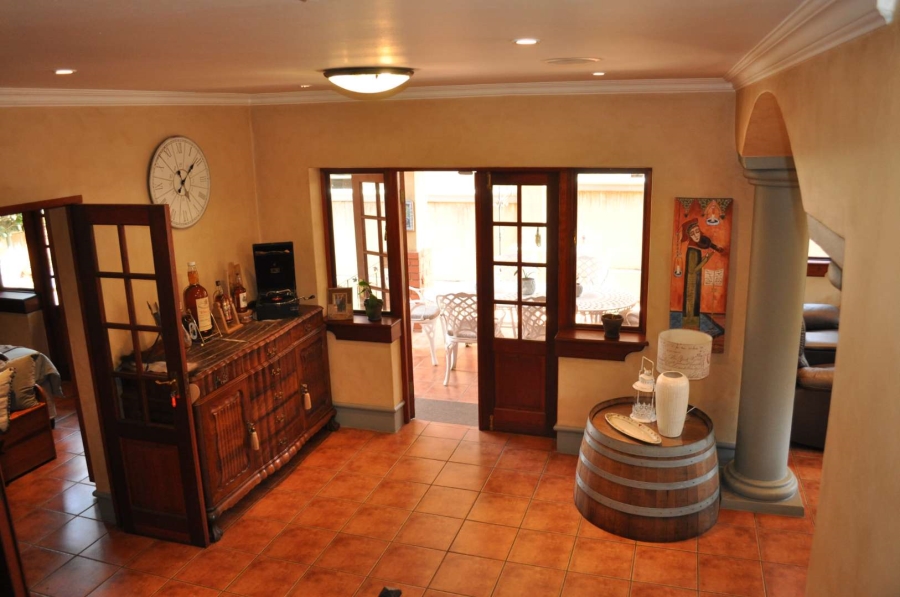 2 Bedroom Property for Sale in Olympus Gauteng