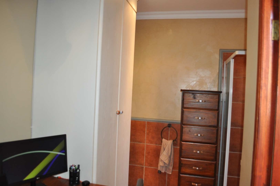 2 Bedroom Property for Sale in Olympus Gauteng