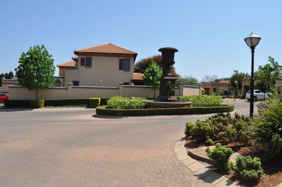2 Bedroom Property for Sale in Olympus Gauteng
