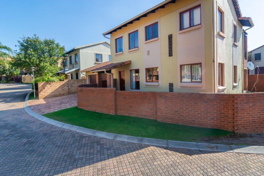 3 Bedroom Property for Sale in Roodepoort Gauteng