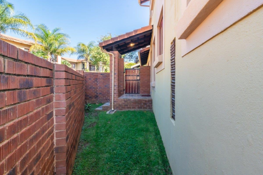 3 Bedroom Property for Sale in Roodepoort Gauteng