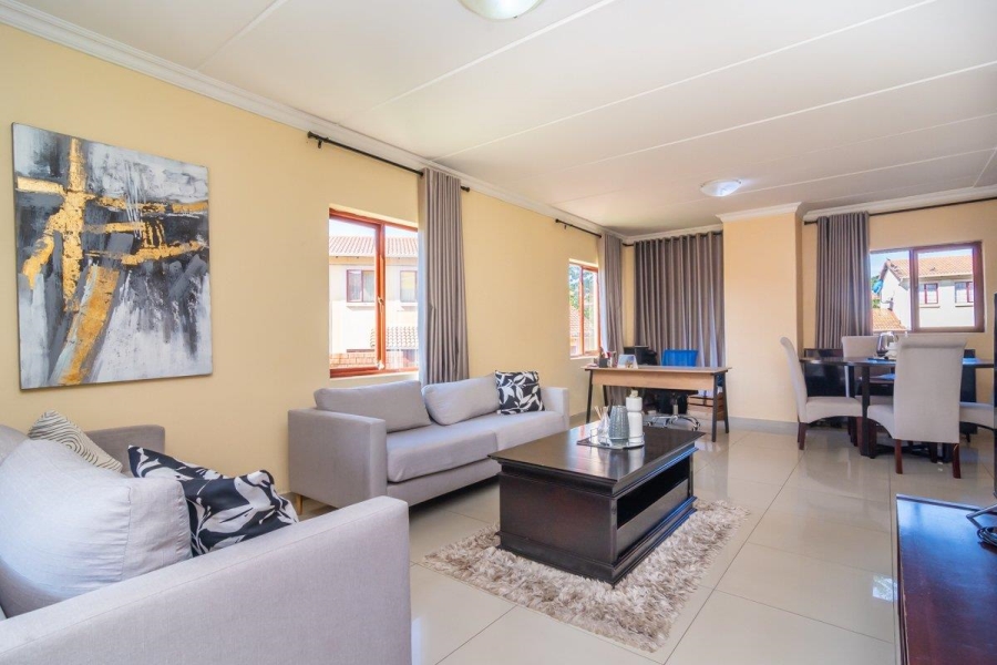 3 Bedroom Property for Sale in Roodepoort Gauteng
