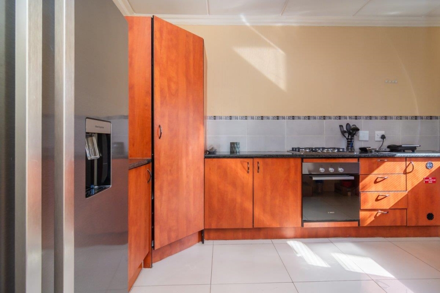 3 Bedroom Property for Sale in Roodepoort Gauteng