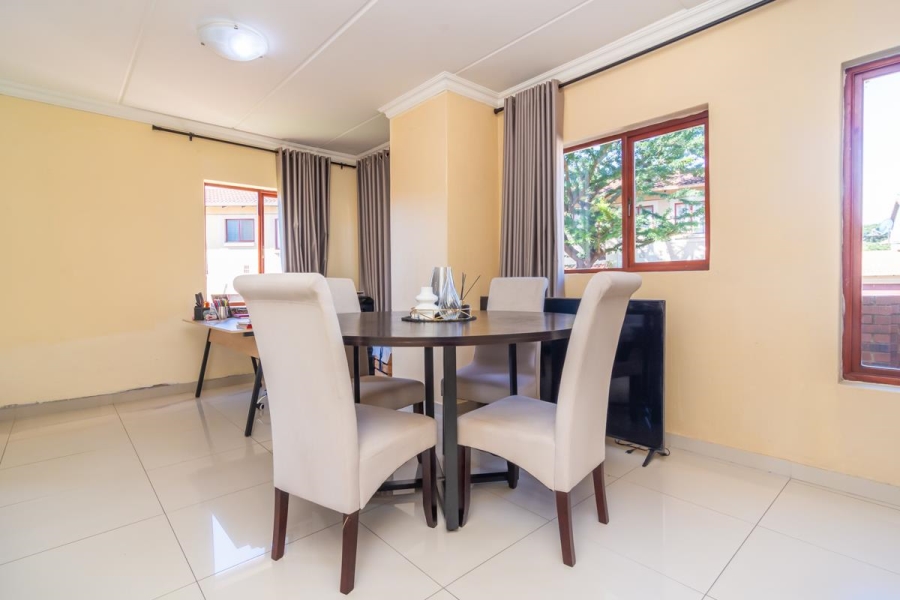 3 Bedroom Property for Sale in Roodepoort Gauteng