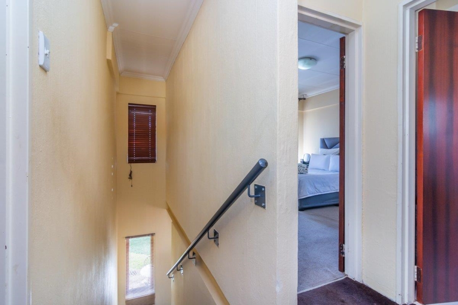 3 Bedroom Property for Sale in Roodepoort Gauteng