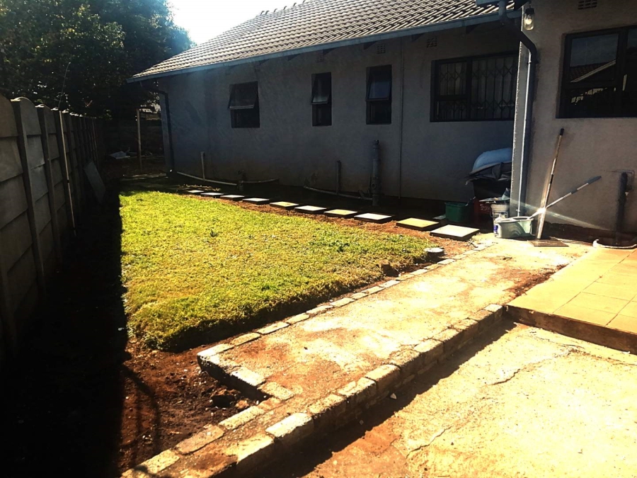 3 Bedroom Property for Sale in Mayberry Park Gauteng
