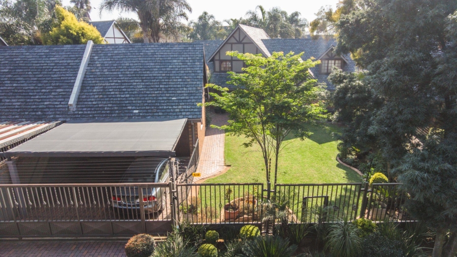 4 Bedroom Property for Sale in Lakefield Gauteng