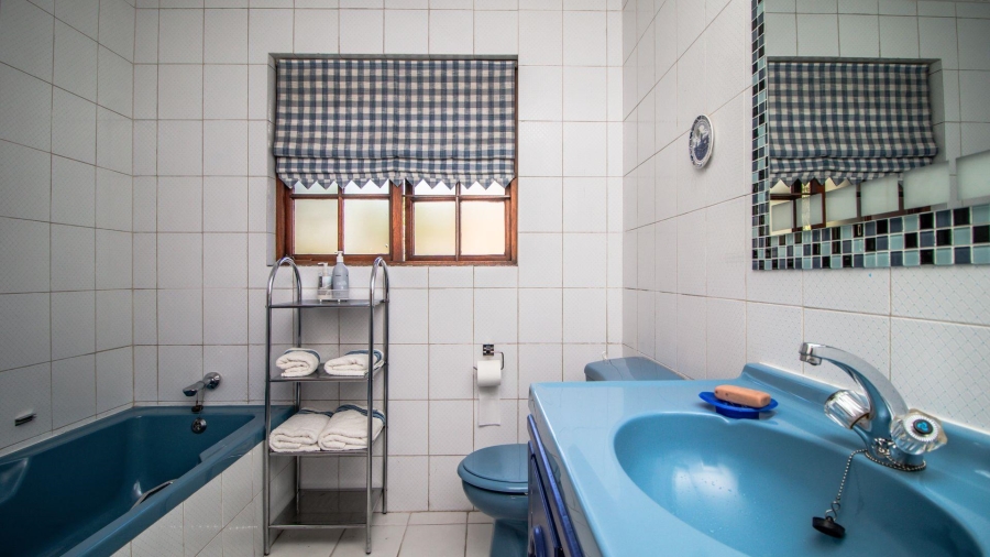 4 Bedroom Property for Sale in Lakefield Gauteng