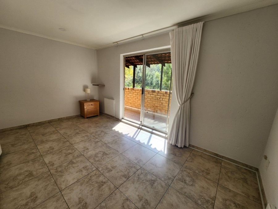 4 Bedroom Property for Sale in Glenvista Gauteng