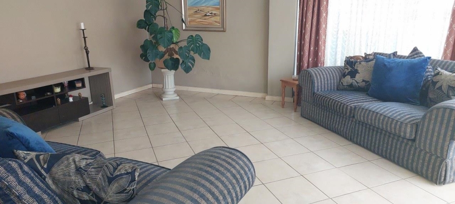 3 Bedroom Property for Sale in Tulisa Park Gauteng