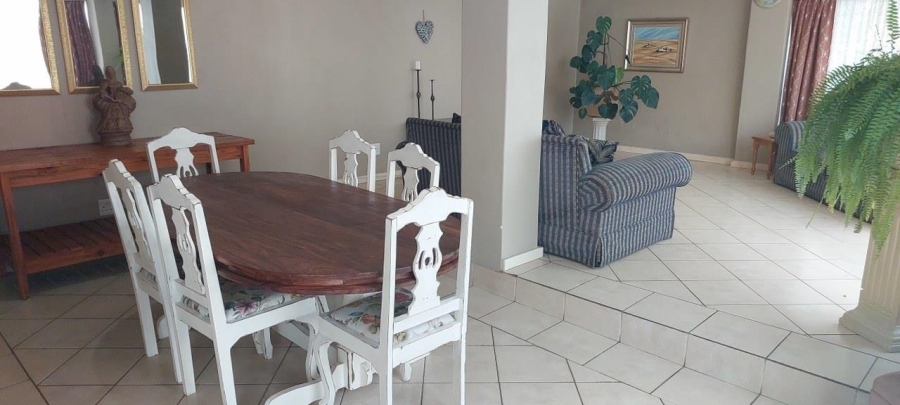 3 Bedroom Property for Sale in Tulisa Park Gauteng